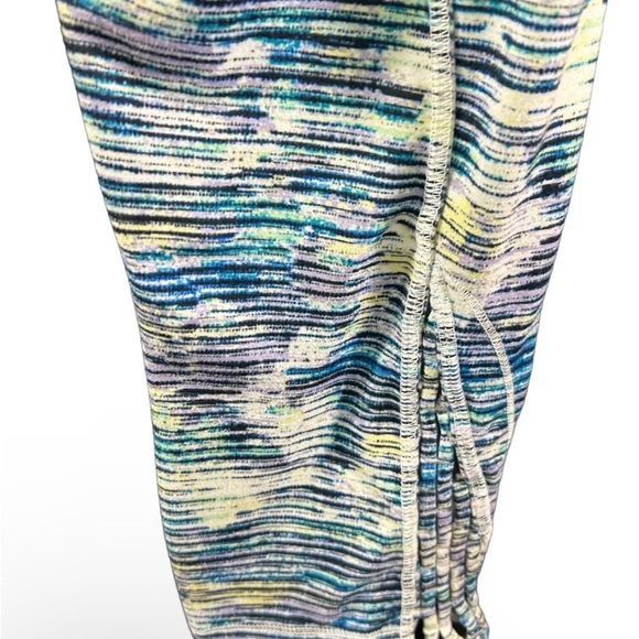 Lululemon High Waisted multicolor Legging - Picture 2 of 3